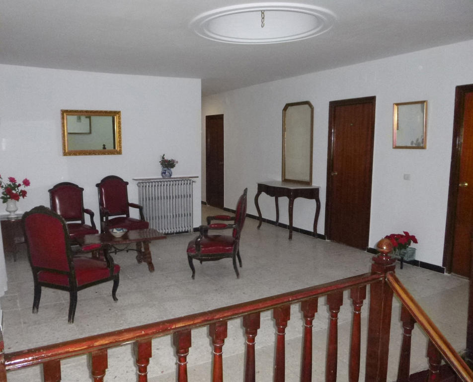 Hostal Americano Madrid Exterior photo