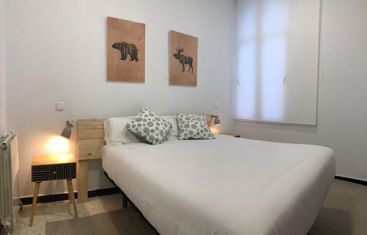 Hostal Americano Madrid Exterior photo